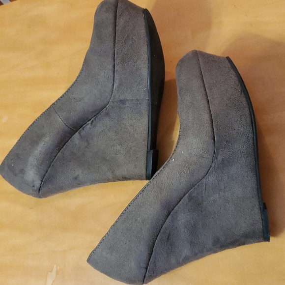 🍂 Mossimo Wedge Heel•sz 8.5•Great condition ☆ Ready to ship•Smoke Free Home 🍁 - Picture 5 of 13